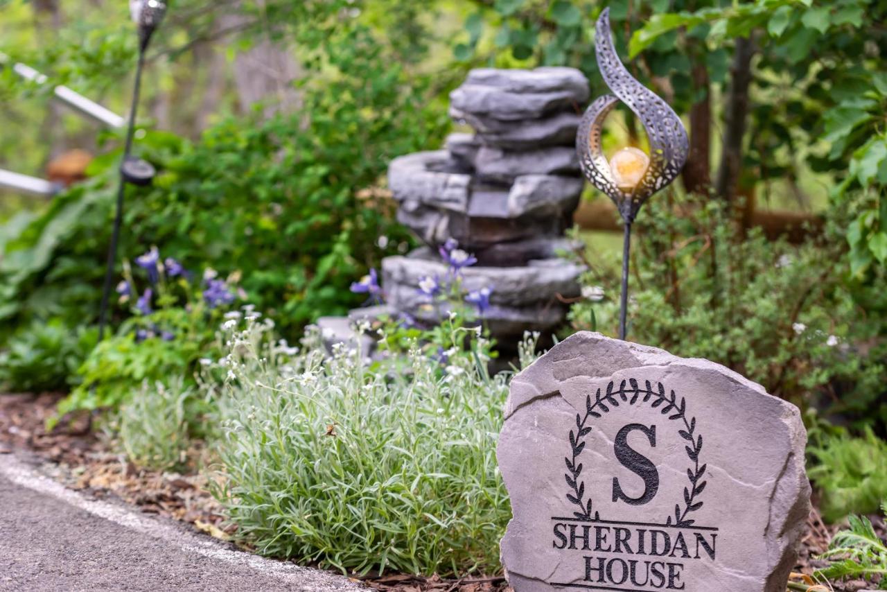 | Sheridan House Inn- Adult Only Accommodation