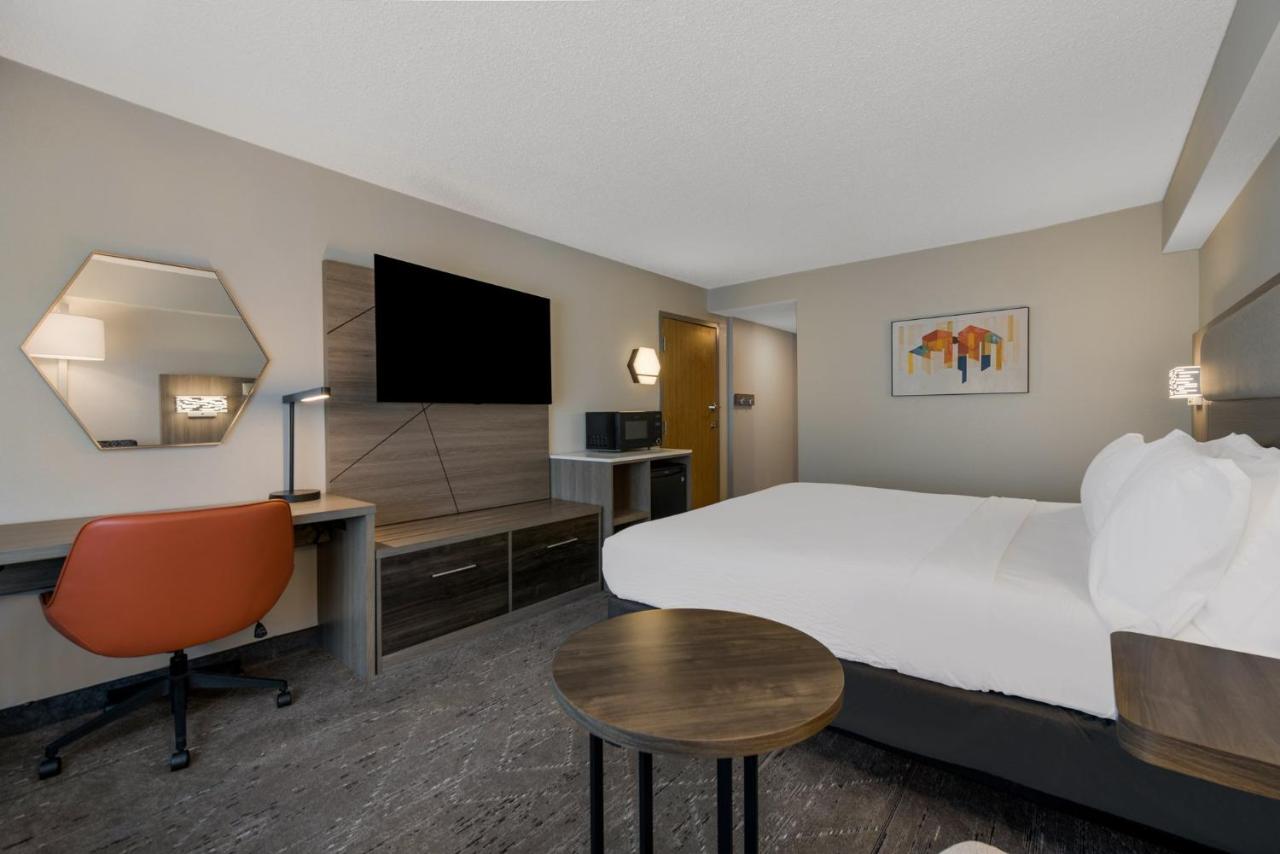  | Holiday Inn Express Hotels- Hampton, an IHG Hotel