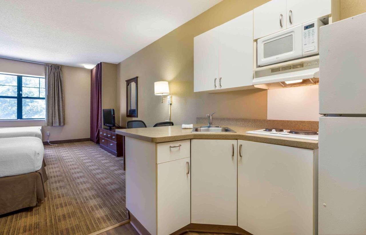 Studio with 2 Double Beds - Non-Smoking at Extended Stay America Select Suites Fayetteville Springdale