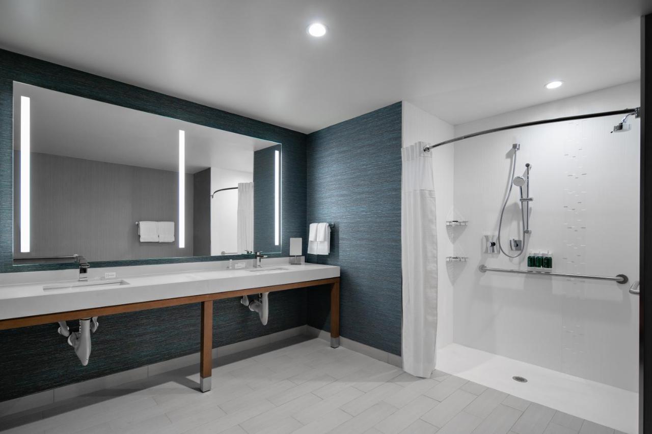 Suite, 2 Queen at Courtyard by Marriott Delray Beach