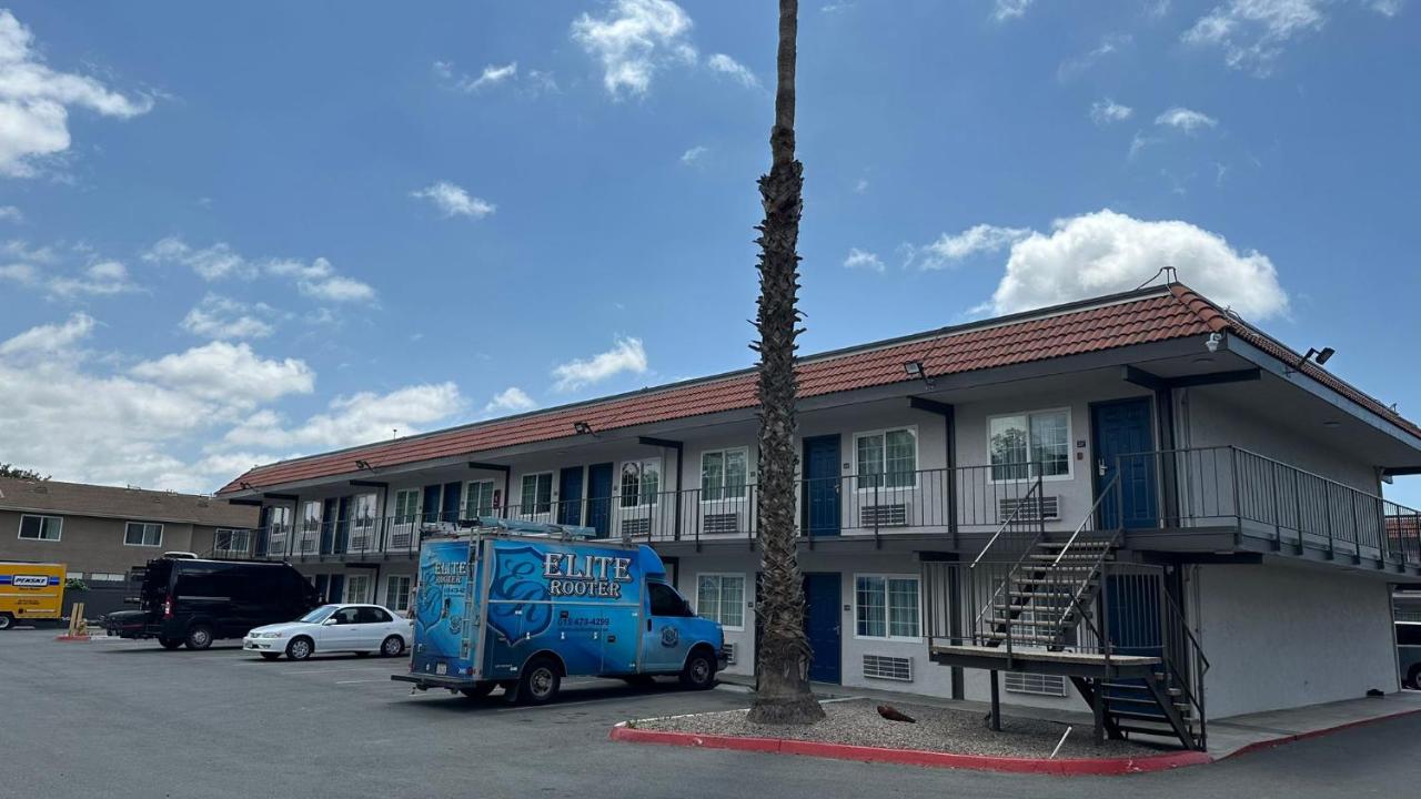  | Studio 6 Suites San Ysidro CA San Diego South Bay