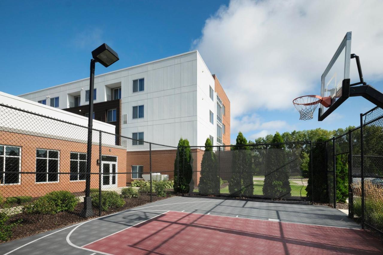  | Residence Inn by Marriott Green Bay Downtown