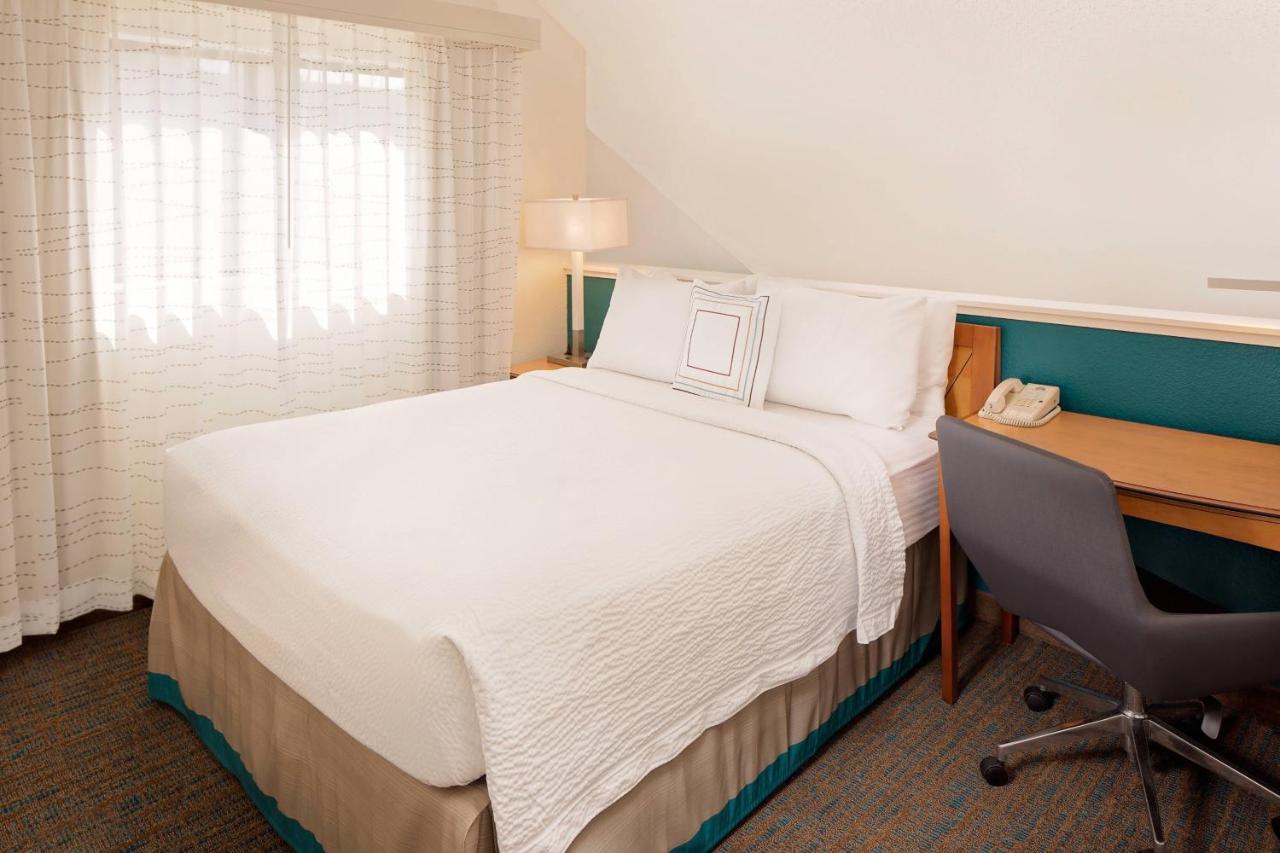 One-Bedroom Bi-level Suite at Residence Inn by Marriott San Jose Campbell