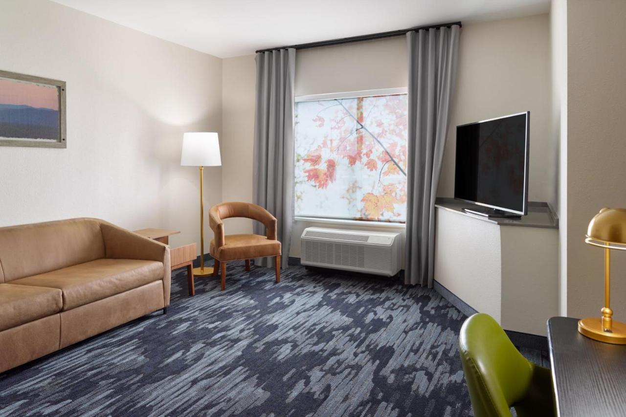 | Fairfield Inn & Suites Atlanta McDonough