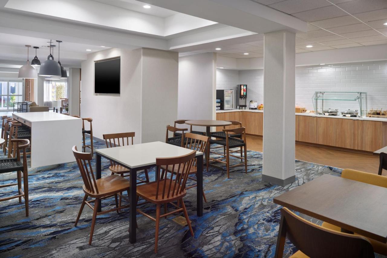 | Fairfield Inn & Suites Atlanta McDonough