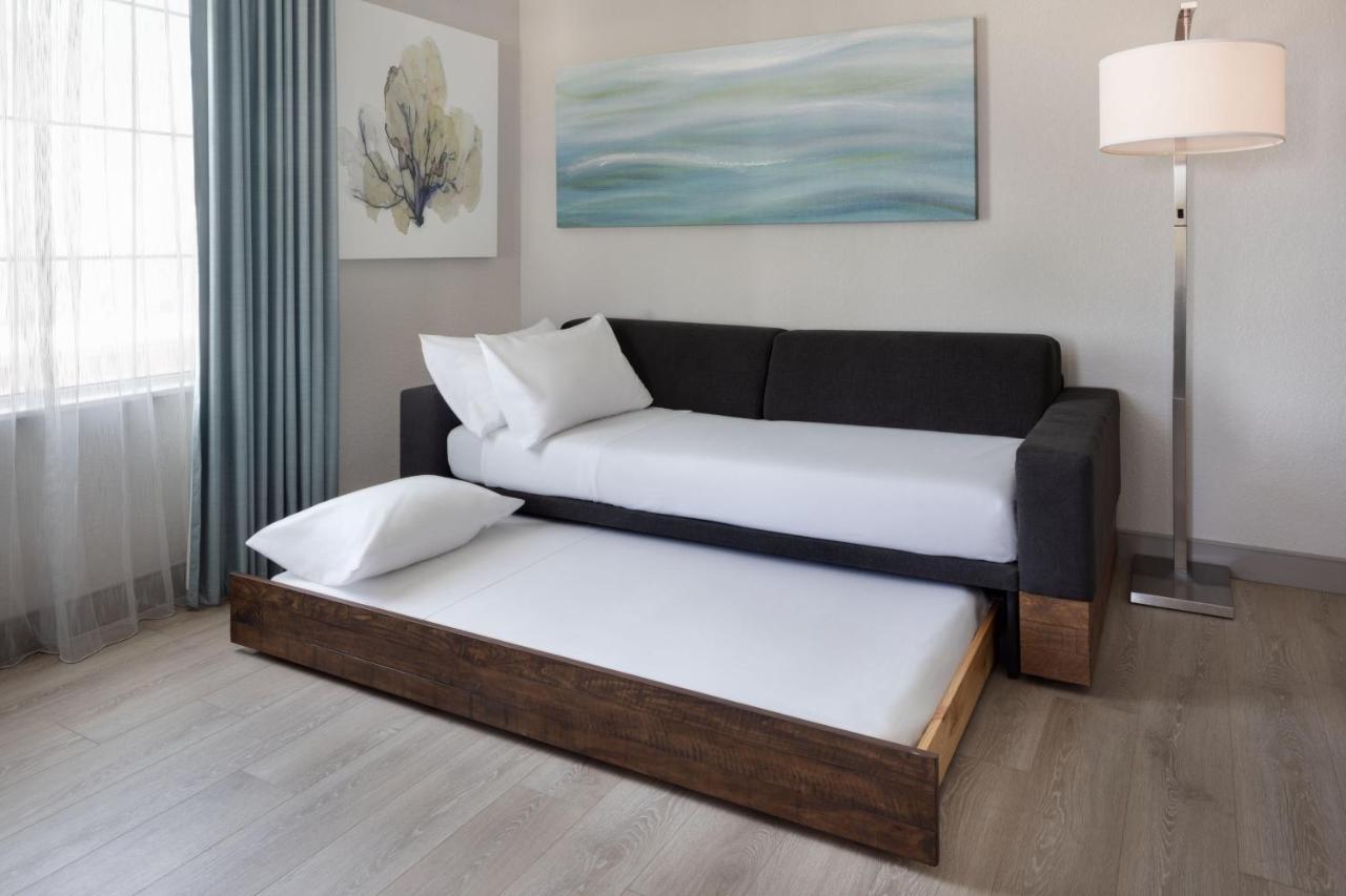 Suite, 1 King, Sofa bed, Partial ocean view at SpringHill Suites by Marriott New Smyrna Beach