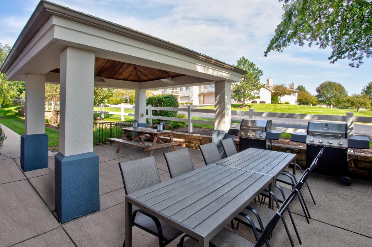 | Candlewood Suites Kenosha, an IHG Hotel