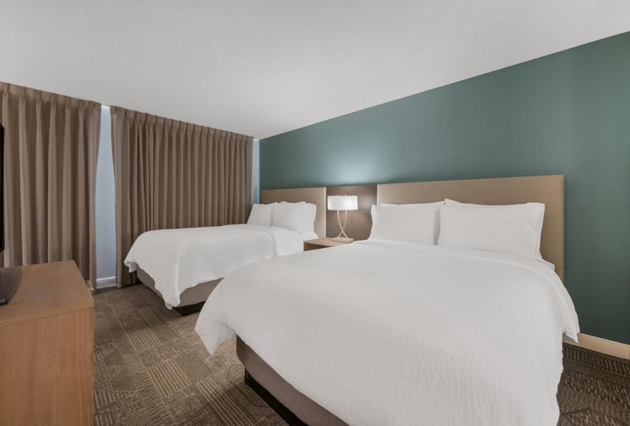 | Staybridge Suites Chesapeake, an IHG Hotel