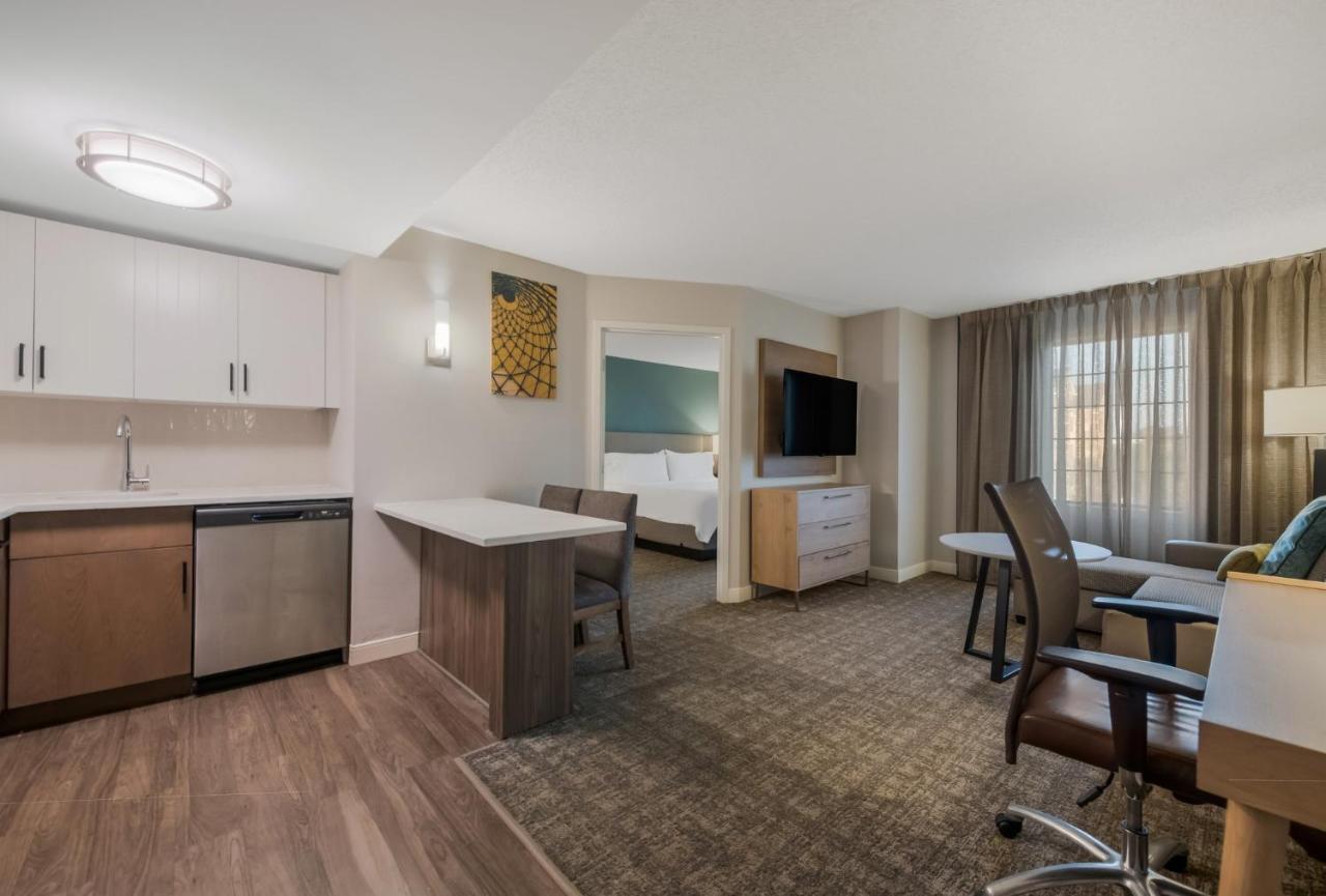 One-Bedroom King Suite with Sofa Bed - Non-Smoking at Staybridge Suites Chesapeake by IHG