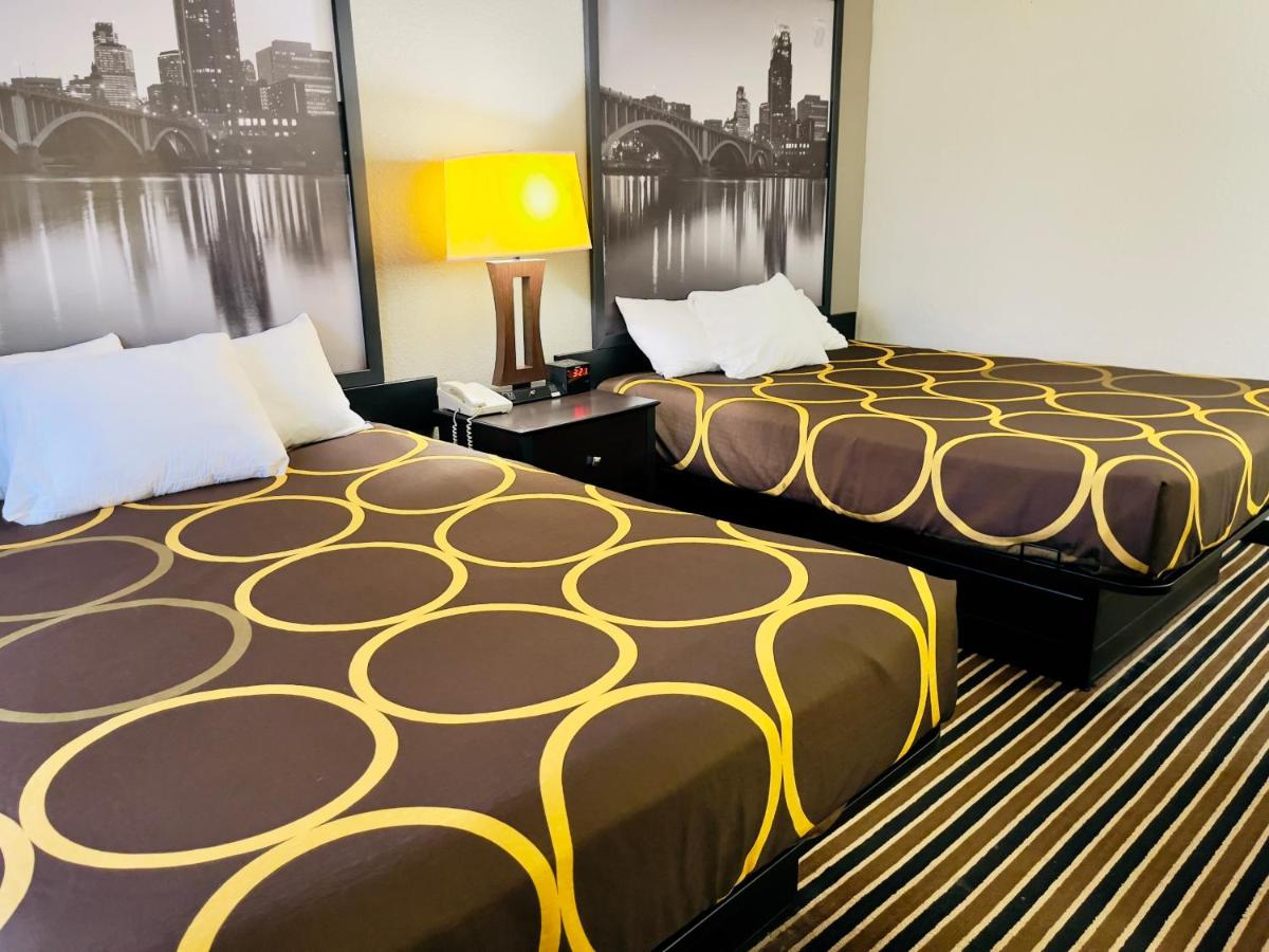 Queen Room with Two Queen Beds - Non-Smoking at Super 8 by Wyndham Shakopee