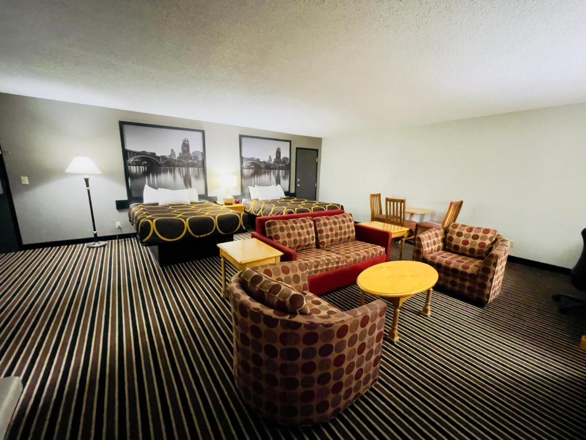 Queen Studio Suite with Two Queen Beds - Non-Smoking at Super 8 by Wyndham Shakopee