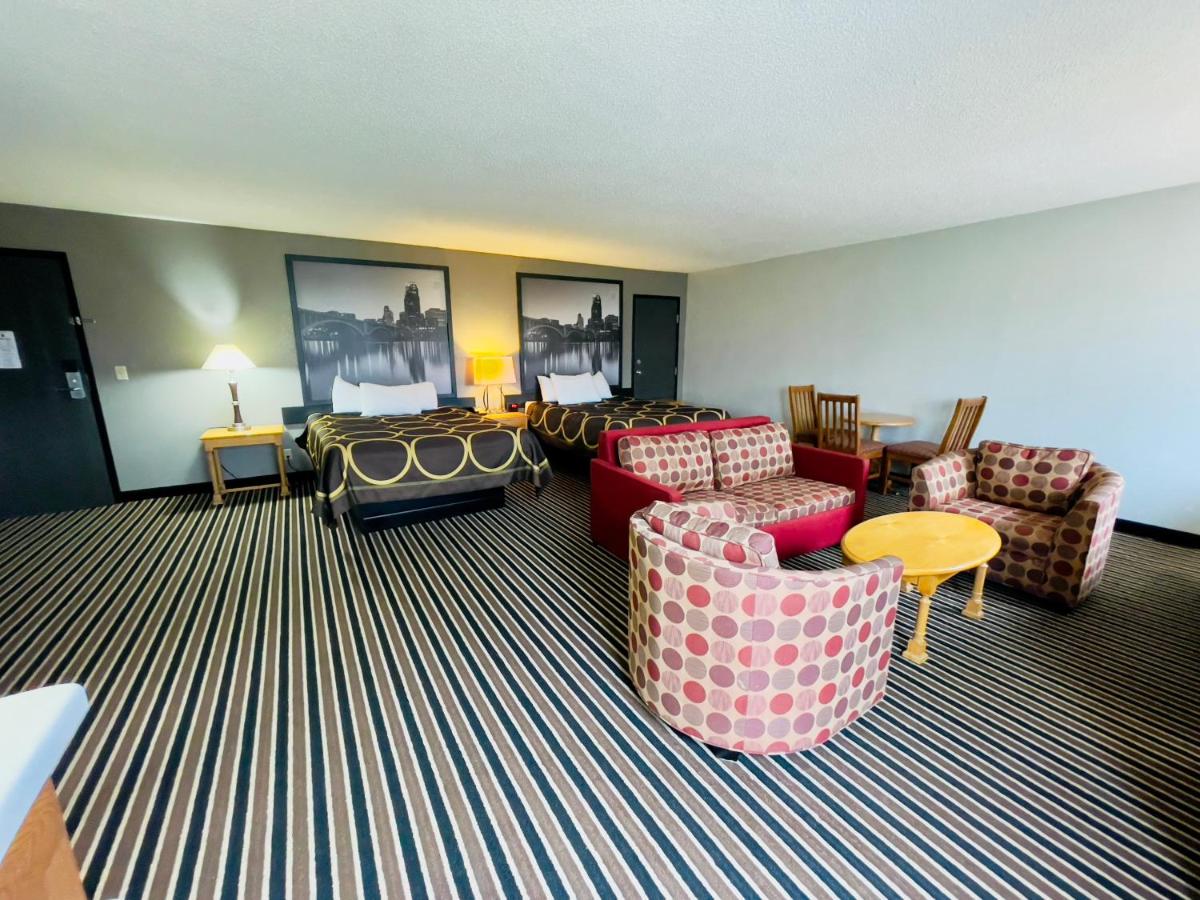 Queen Studio Suite with Two Queen Beds - Non-Smoking at Super 8 by Wyndham Shakopee