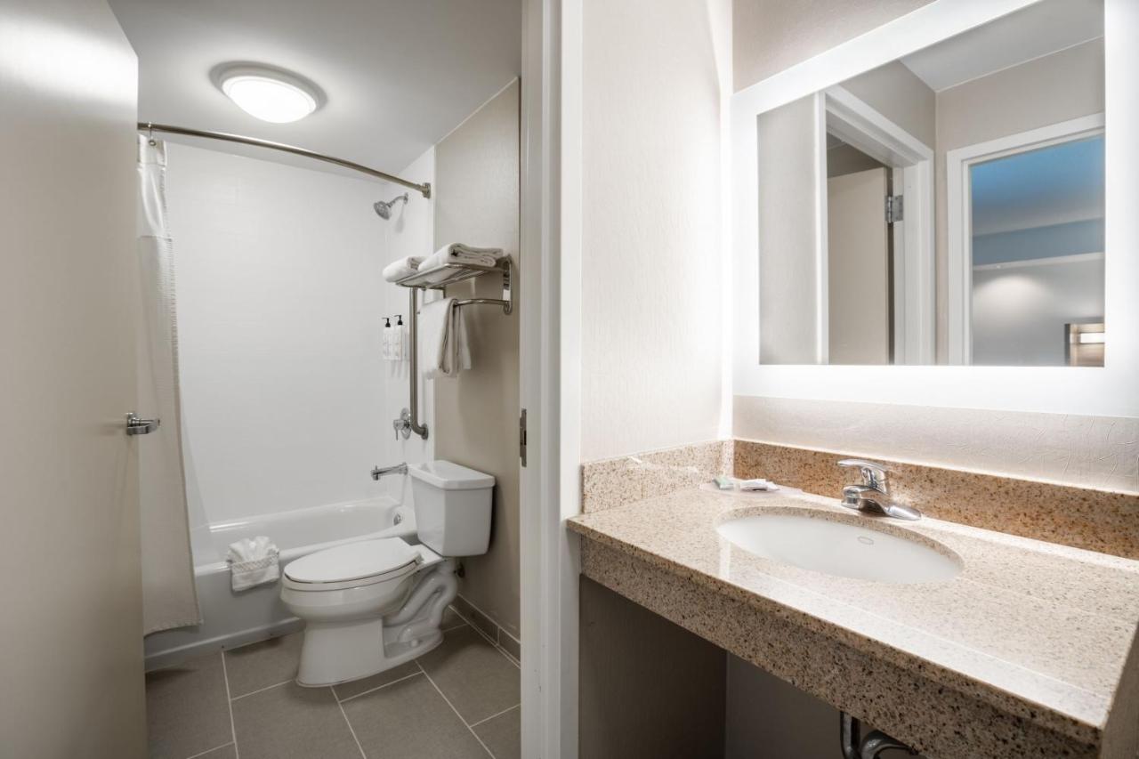  | SpringHill Suites by Marriott Gainesville