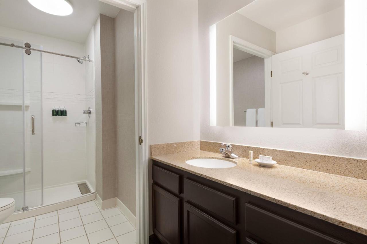 One-Bedroom Queen Suite with Sofa Bed at Residence Inn by Marriott San Jose South\/Morgan Hill