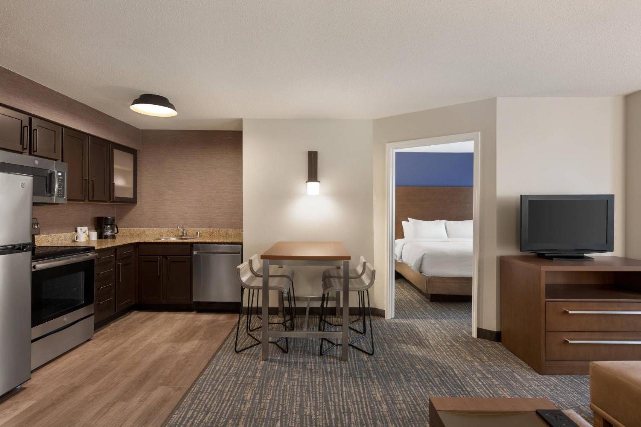 Two-Bedroom Queen Suite with Sofa Bed at Residence Inn by Marriott Chicago Bloomingdale