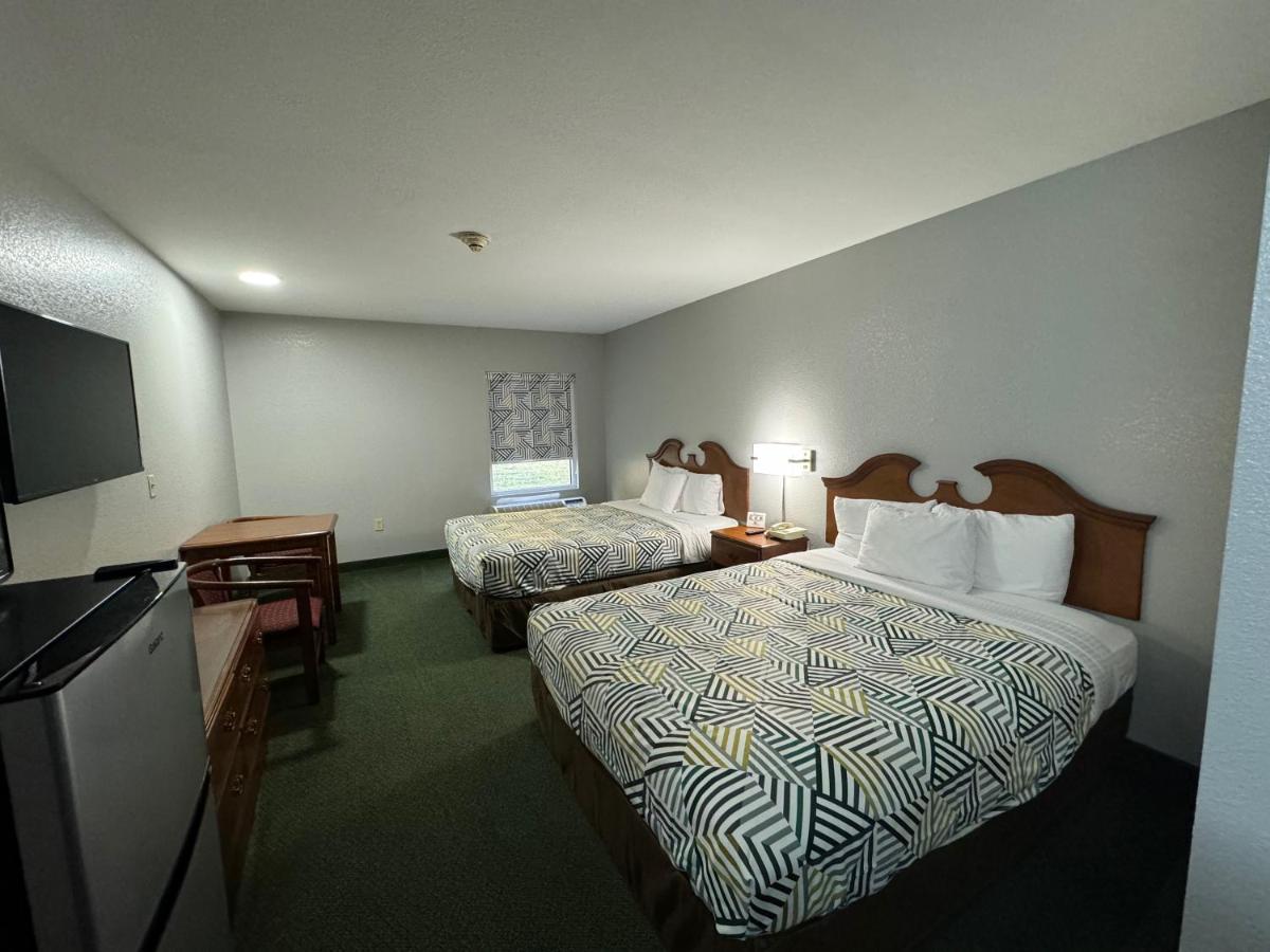 | Star City Inn & Suites