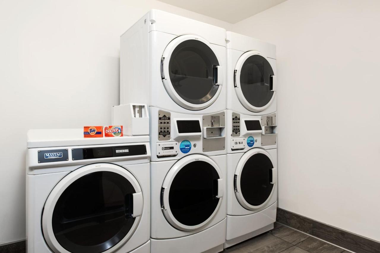 | Four Points By Sheraton At Phoenix Mesa Gateway Airport