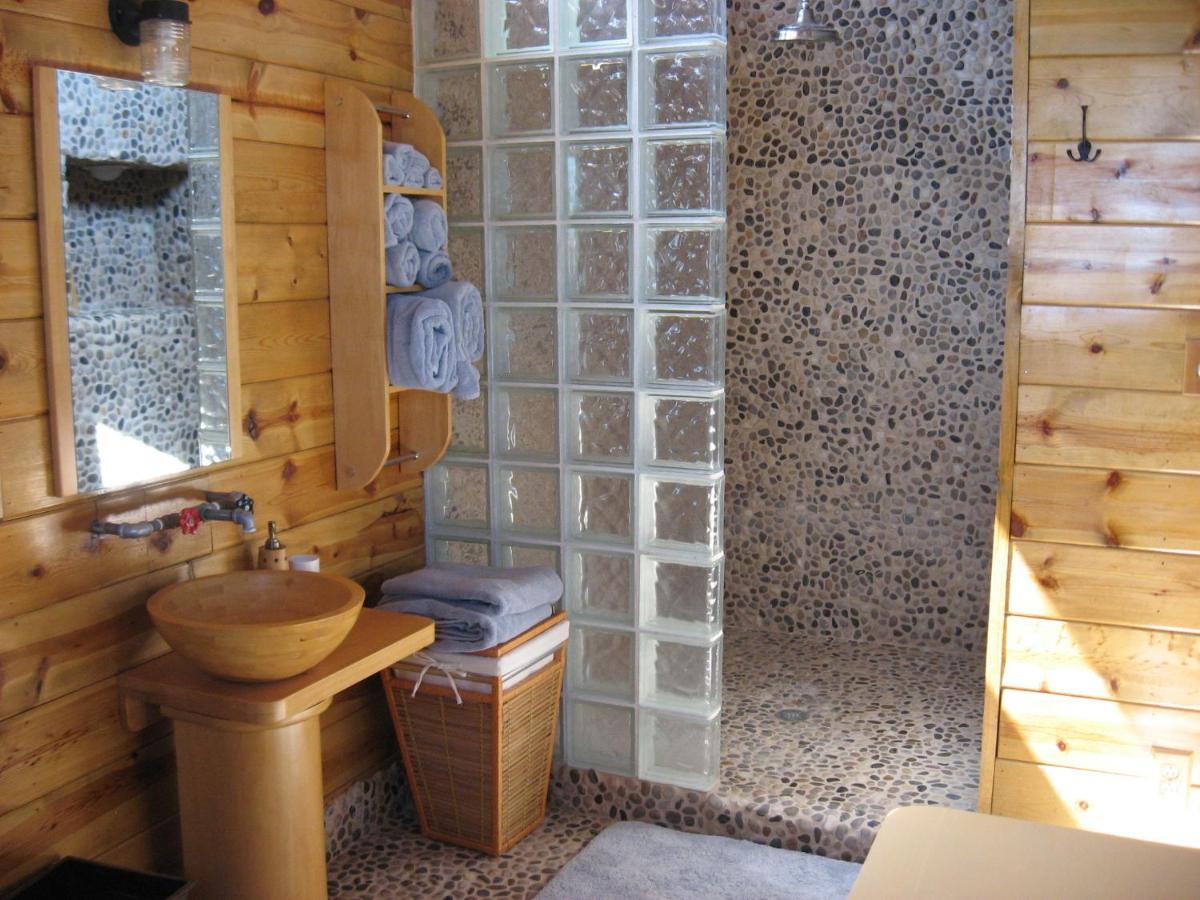 | Shady Lady Bed and Breakfast