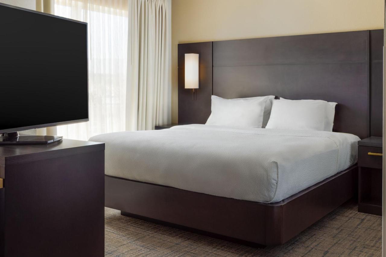 | Residence Inn by Marriott Corona Riverside