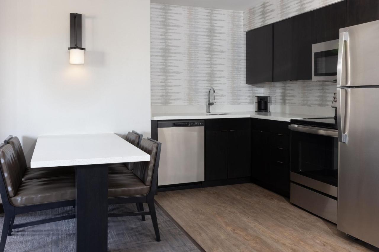 | Residence Inn by Marriott Corona Riverside