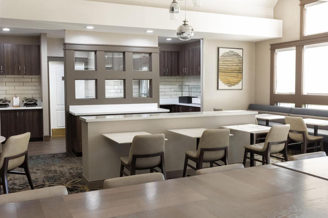 | Residence Inn by Marriott Corona Riverside