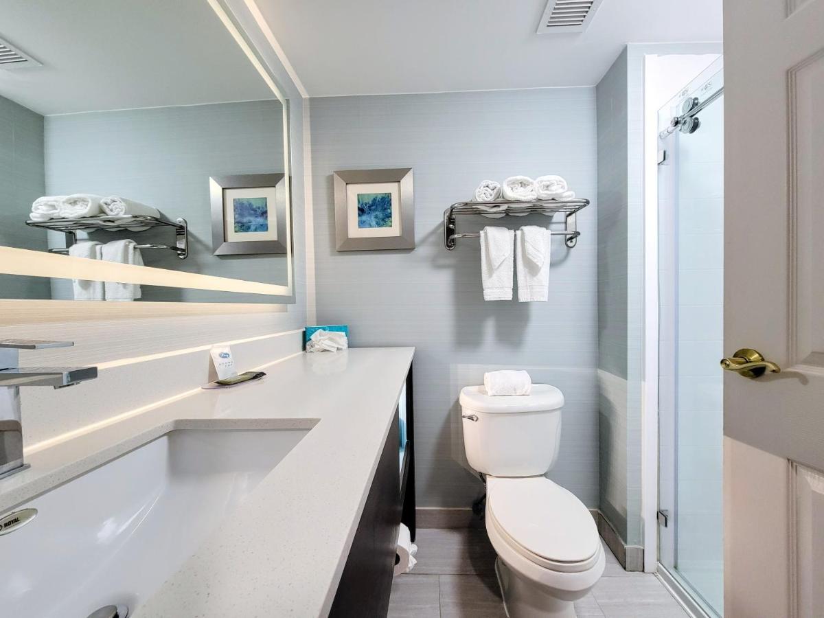 Executive Suite - Non-Smoking at Holiday Inn Belcamp - Aberdeen Area, an IHG Hotel