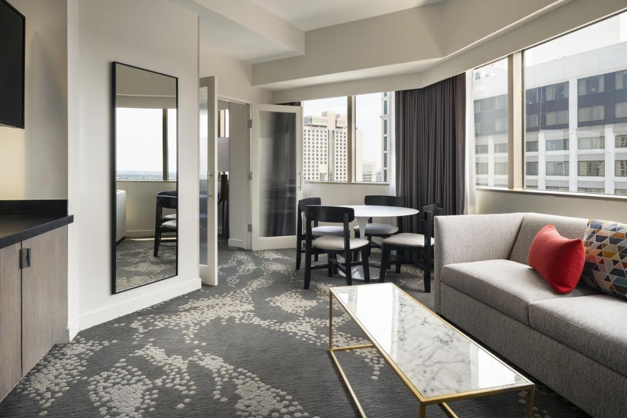Luxury Suite, 1 Bedroom Suite, 1 King at Le Méridien New Orleans