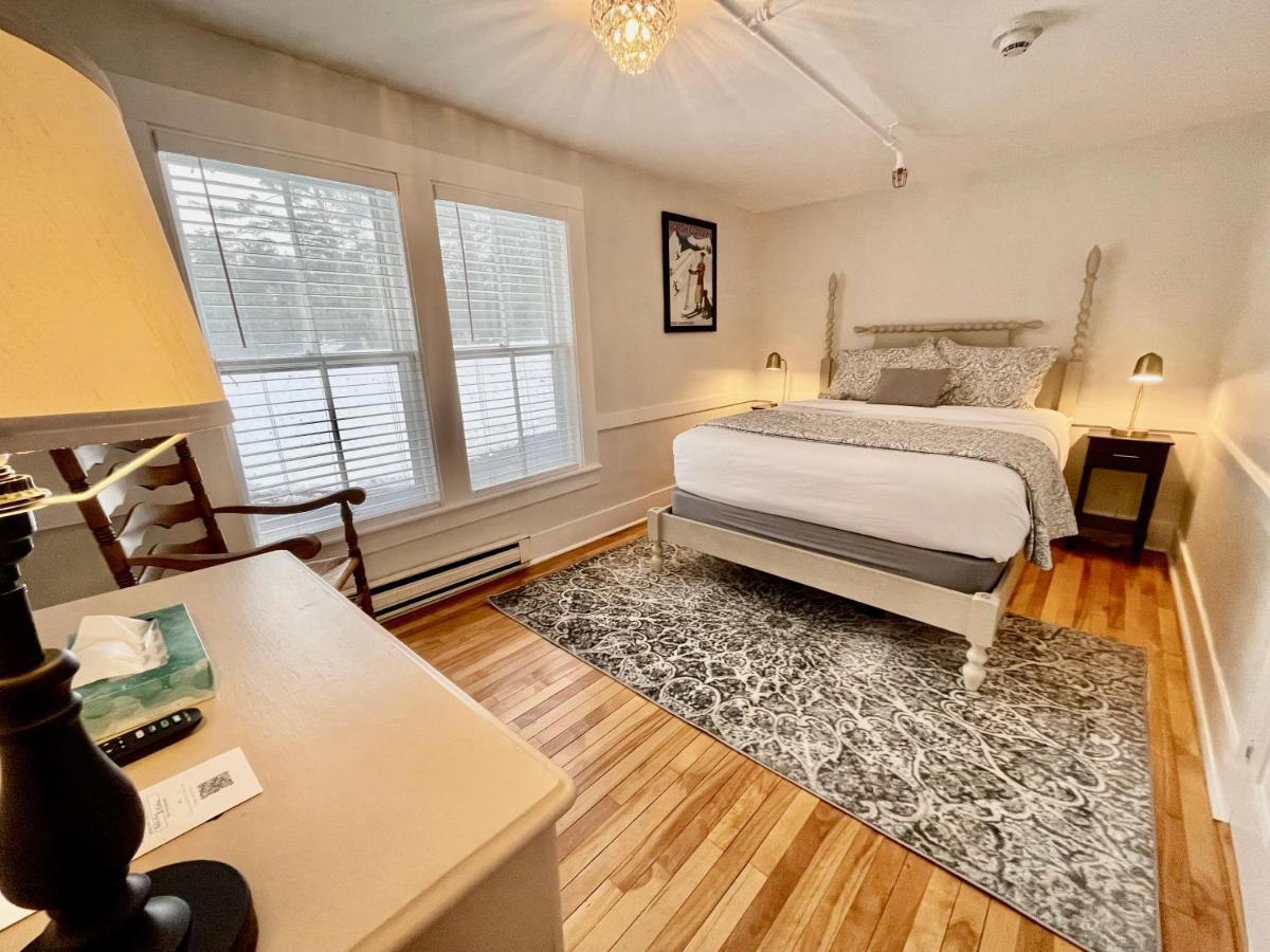 | Cranmore Mountain Lodge Bed & Breakfast