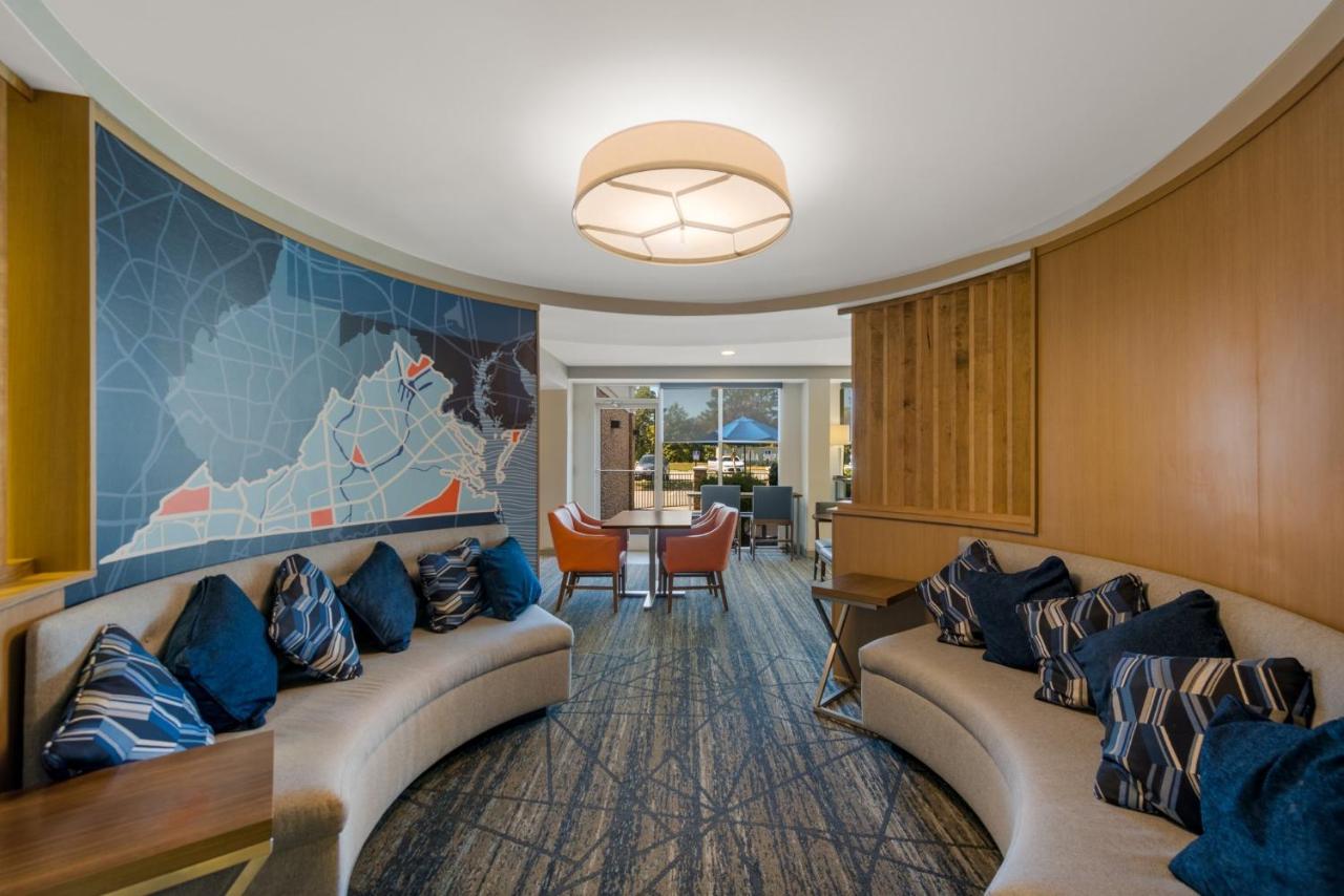  | Holiday Inn Express Hotels- Hampton, an IHG Hotel