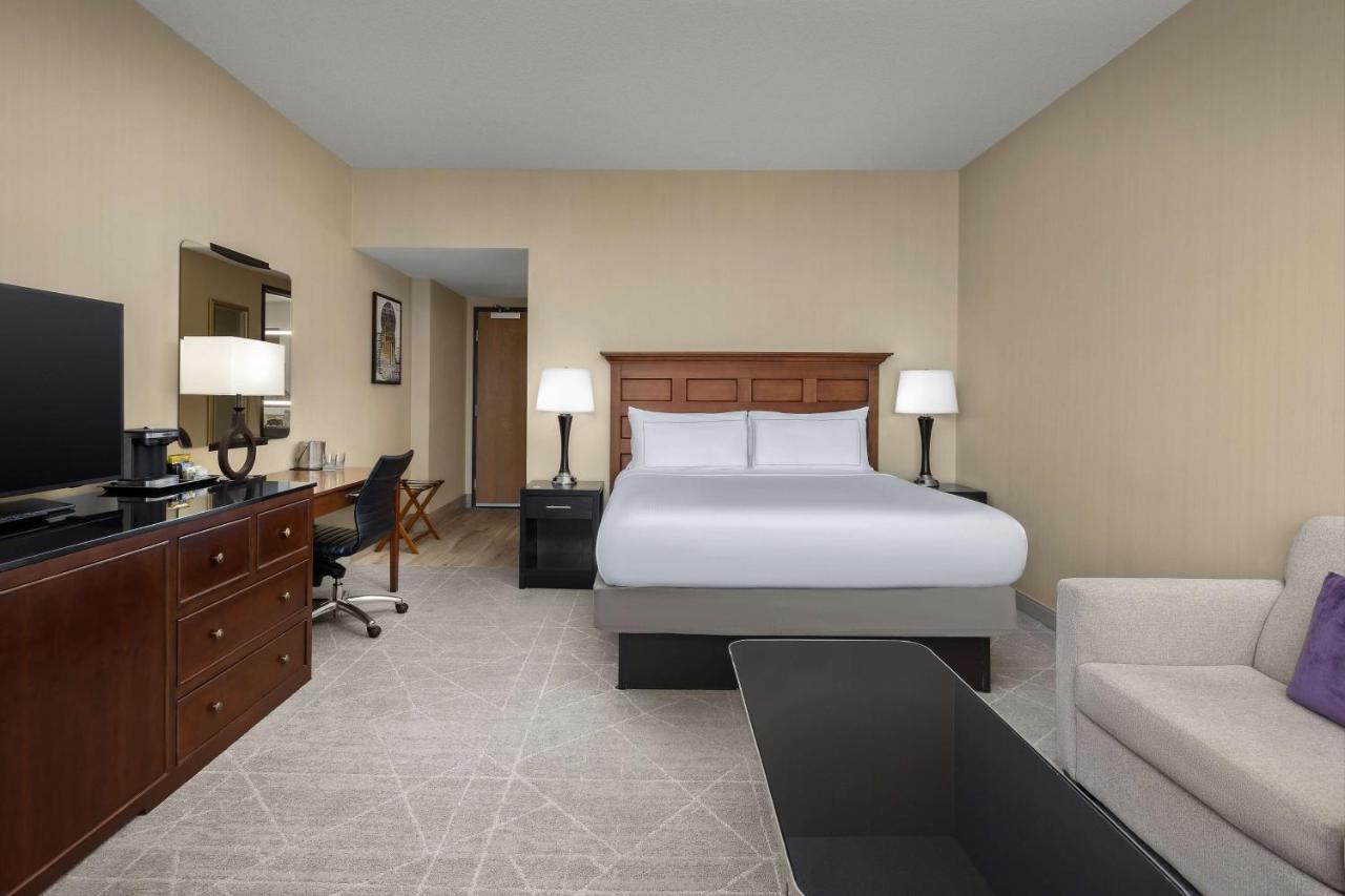Double Room - Non-Smoking  at DoubleTree by Hilton Chicago O'Hare Airport - Rosemont