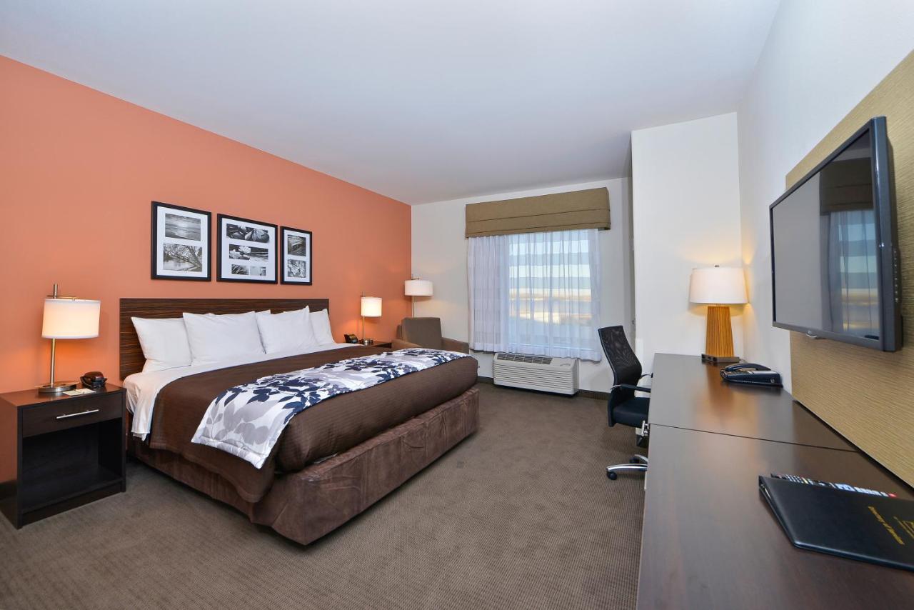 | Sleep Inn & Suites Austin – Tech Center