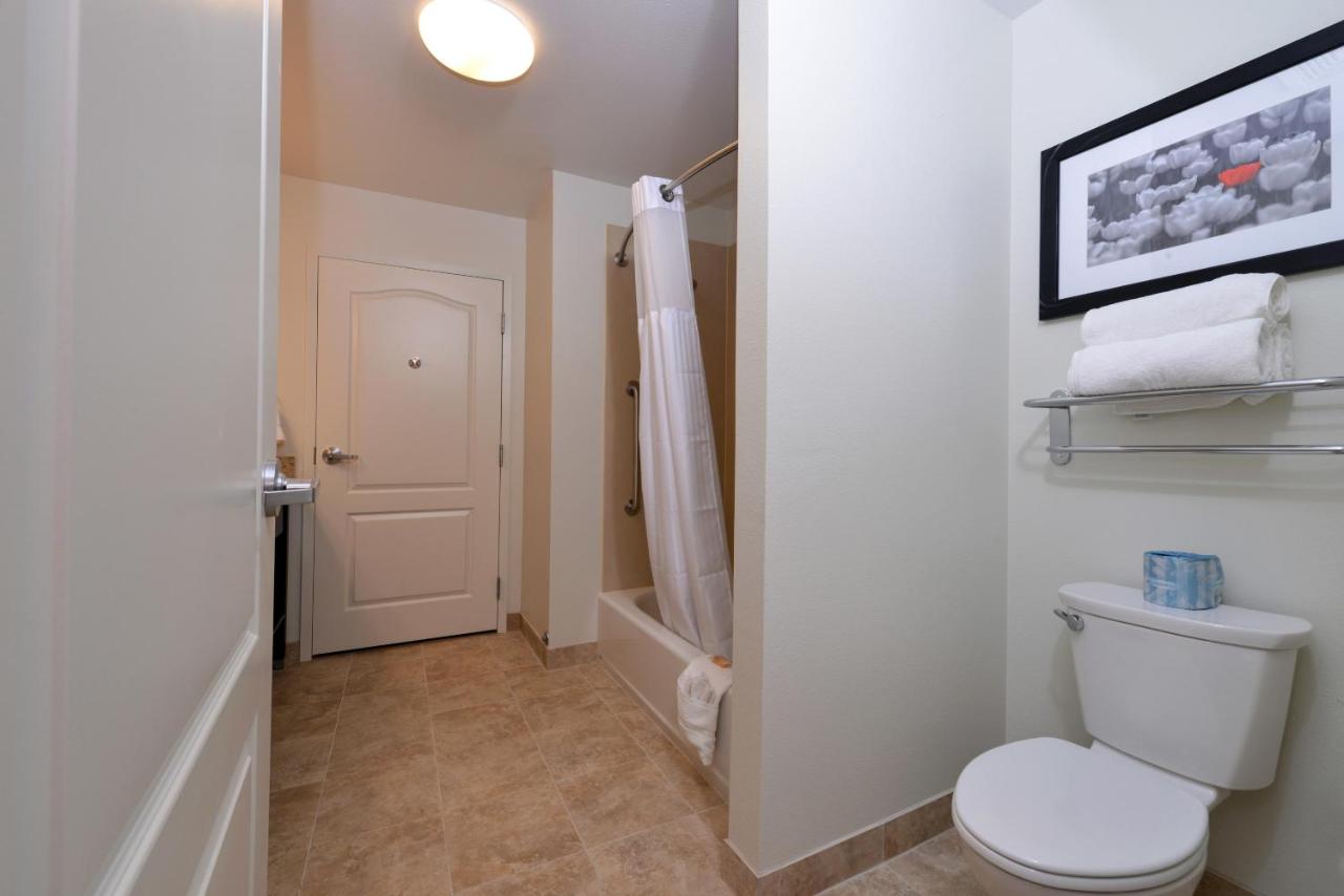  | Holiday Inn Express & Suites - Effingham, an IHG Hotel