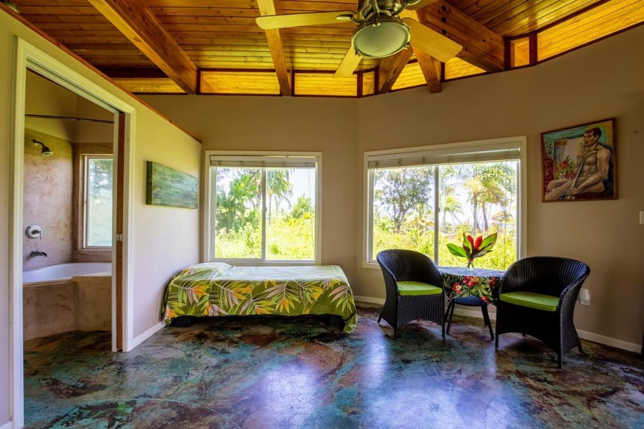 | Kalani Oceanside Retreat