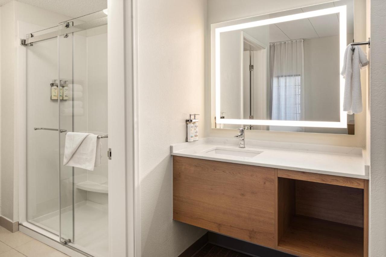 Two-Bedroom Suite - Non-Smoking at Staybridge Suites Minneapolis-Bloomington by IHG