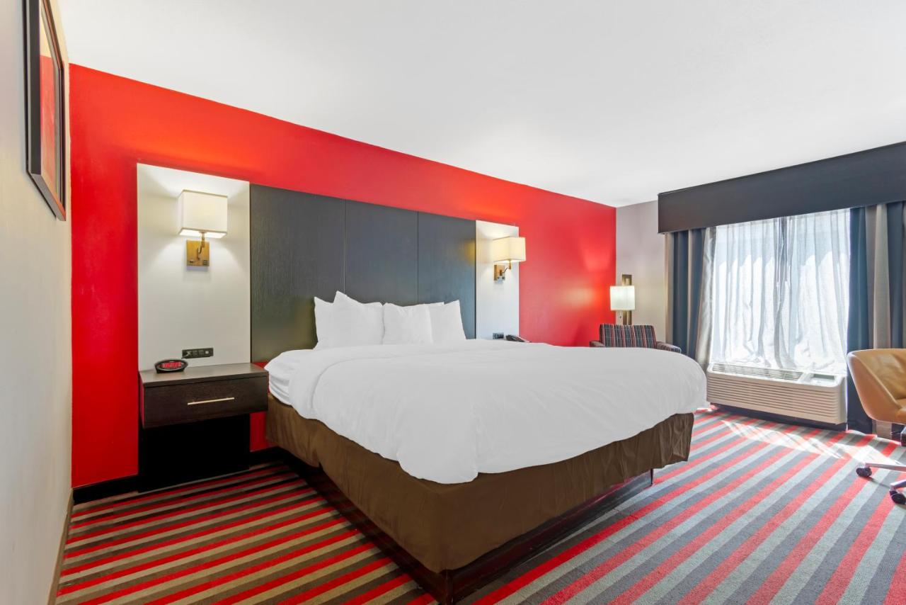 King Room - Non-Smoking at Comfort Inn & Suites Carrollton