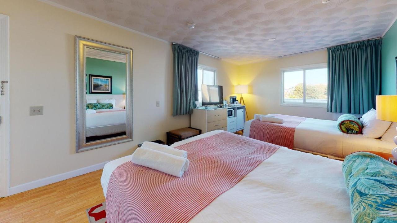 | The Hotel Maria
