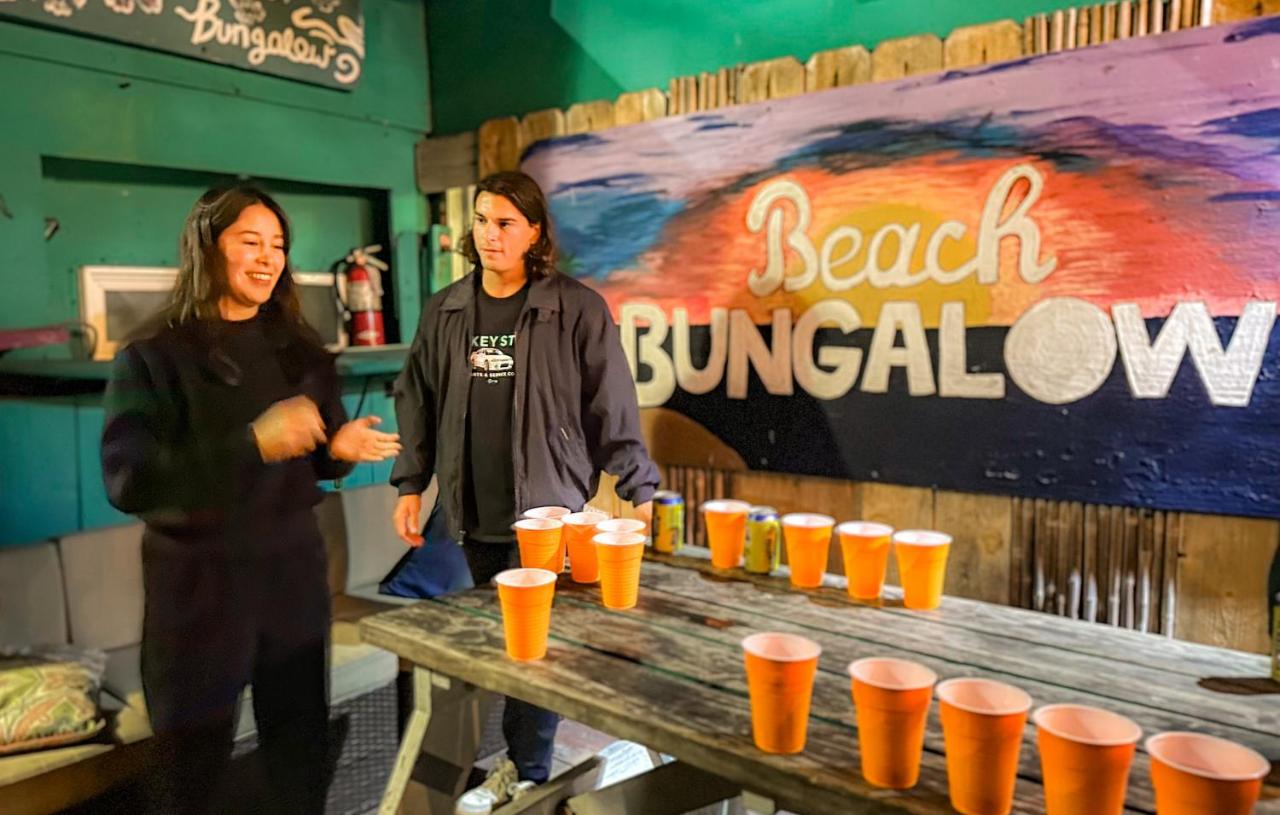 | ITH Beach Bungalow Surf Hostel San Diego