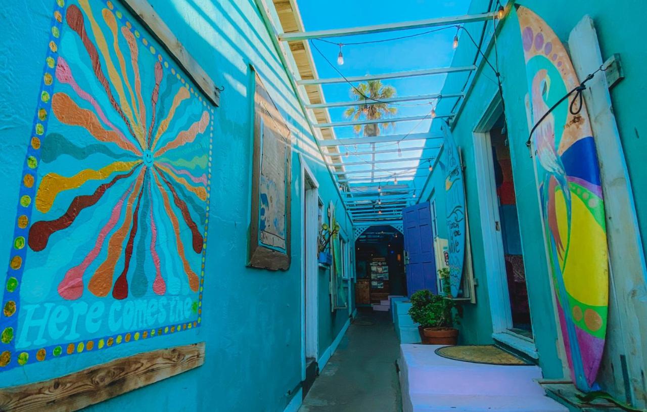 | ITH Beach Bungalow Surf Hostel San Diego