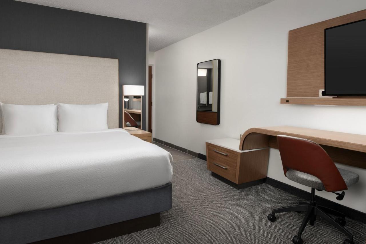 | Courtyard by Marriott Dothan