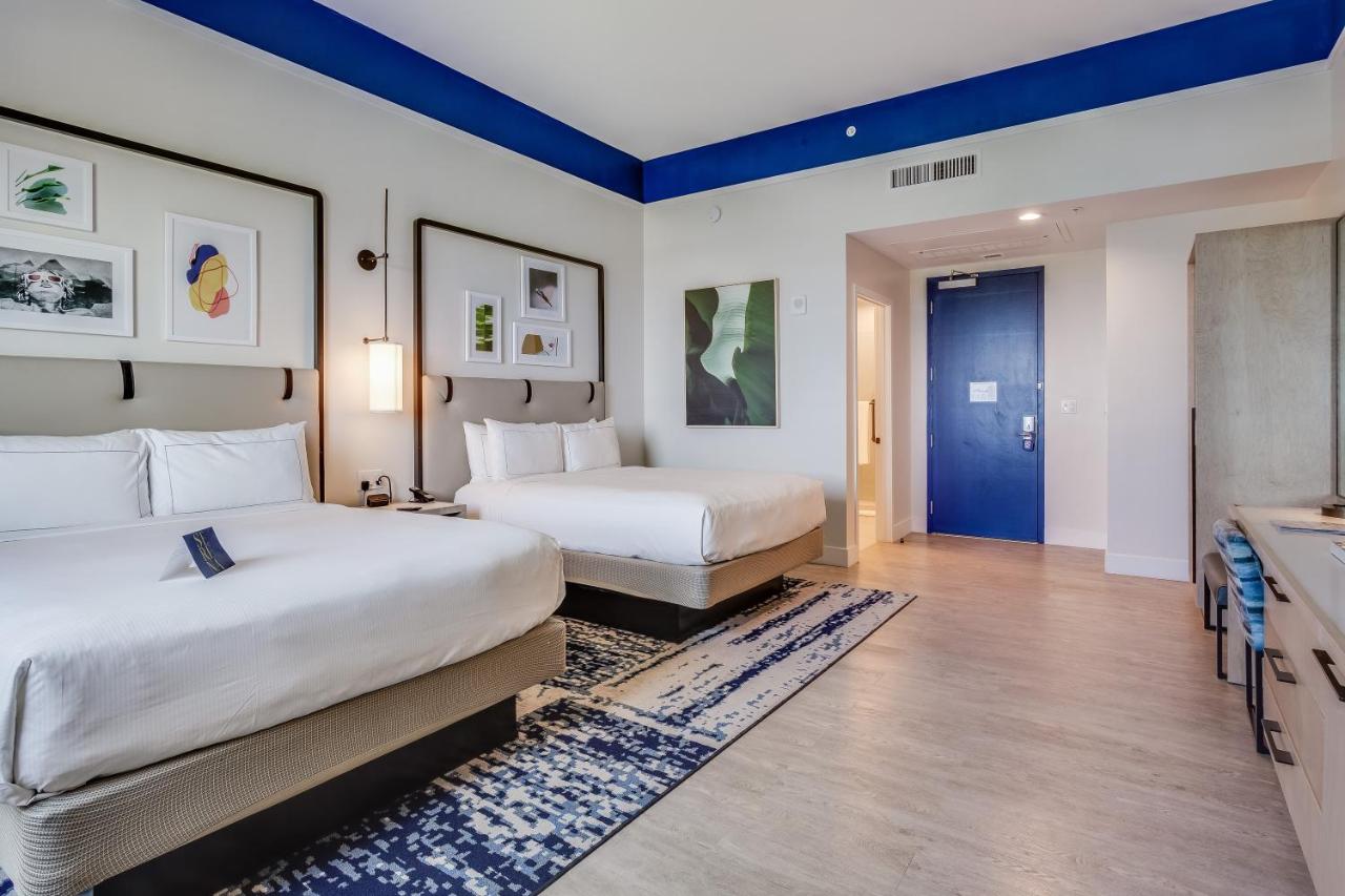 Deluxe Queen Room with Two Queen Beds at SERENA Hotel Aventura Miami, Tapestry Collection by Hilton