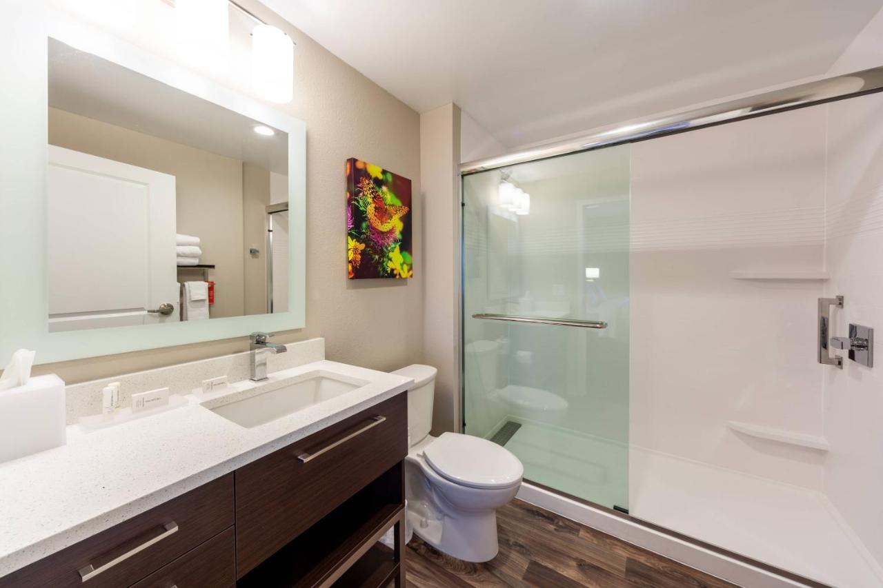 Studio, 1 King, Sofa bed at TownePlace Suites by Marriott Front Royal