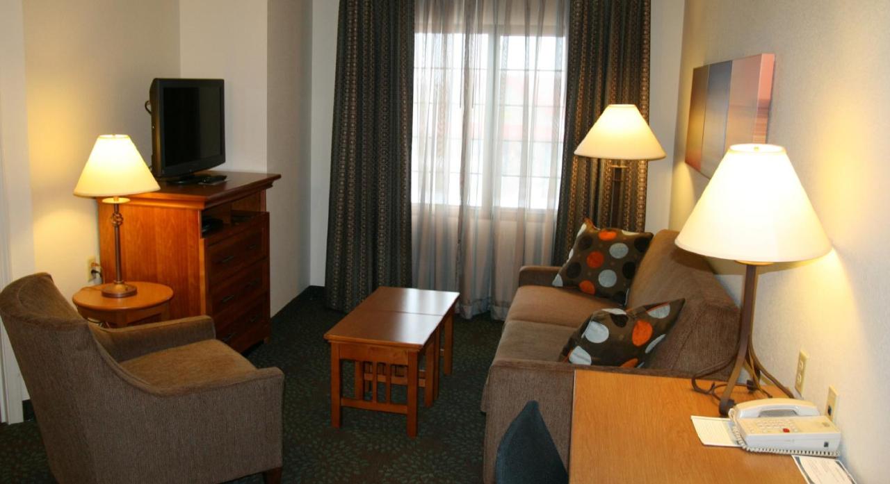  | Staybridge Suites Minneapolis-Maple Grove, an IHG Hotel