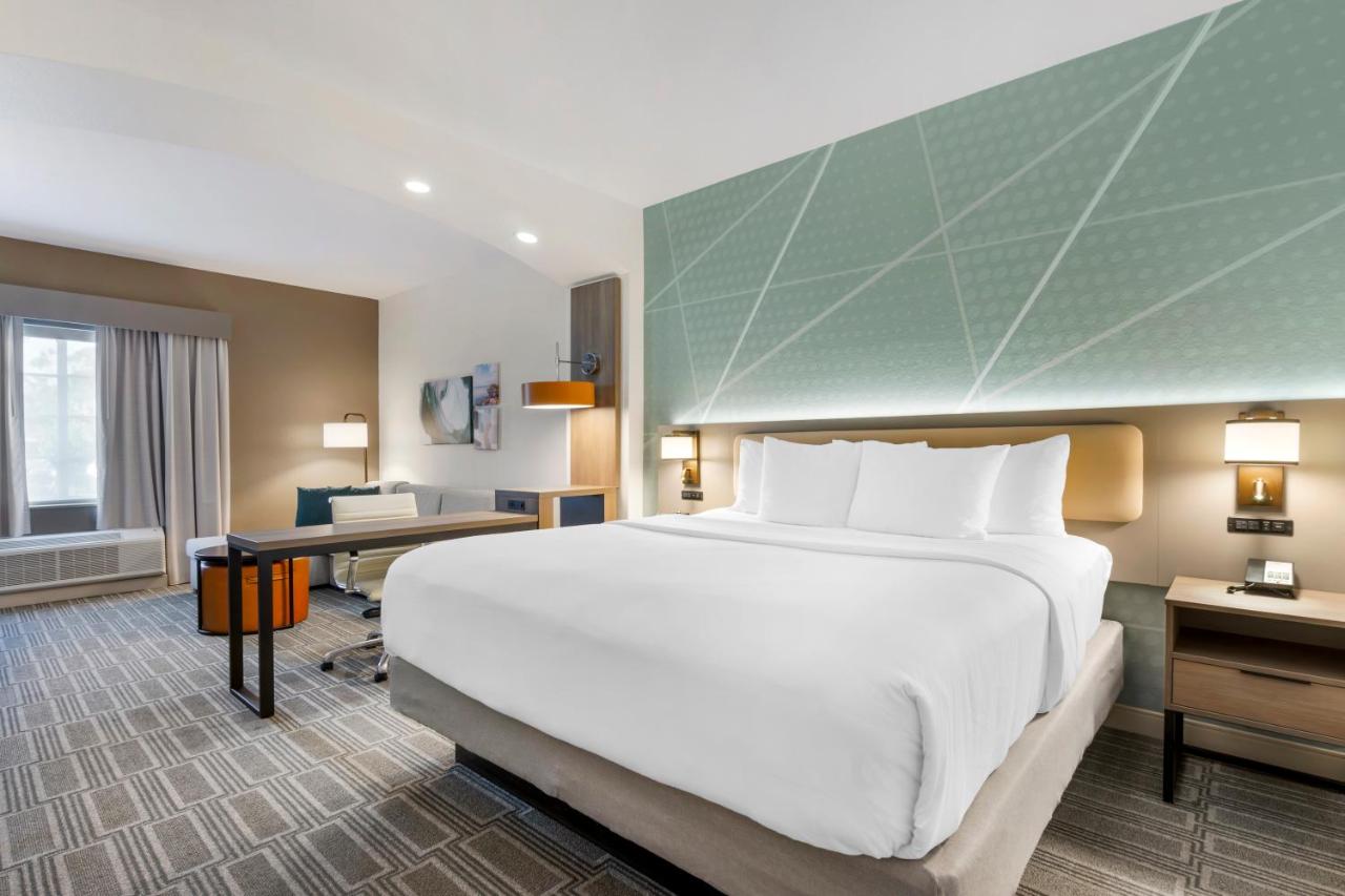 King Suite with Sofa Bed - Non-Smoking at Comfort Inn & Suites