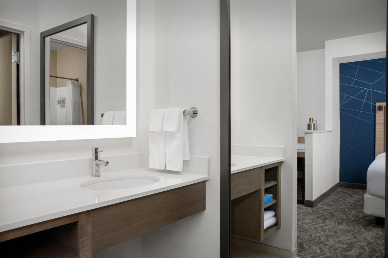 King Studio Suite at SpringHill Suites by Marriott Annapolis