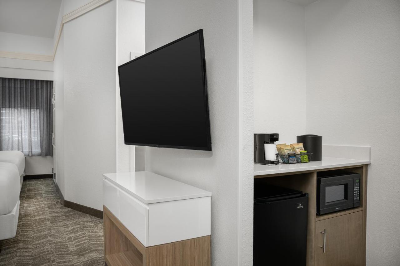 King Studio Suite at SpringHill Suites by Marriott Annapolis