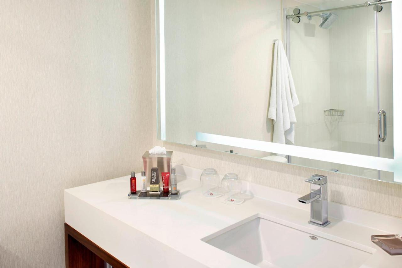  King Room- Concierge Level at Raleigh Marriott Crabtree Valley