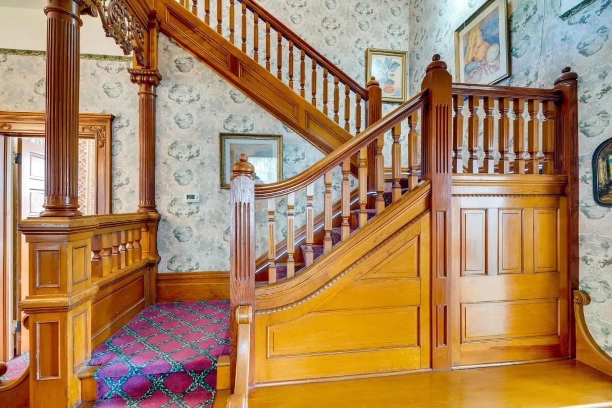  | Lodi Hill House Inn