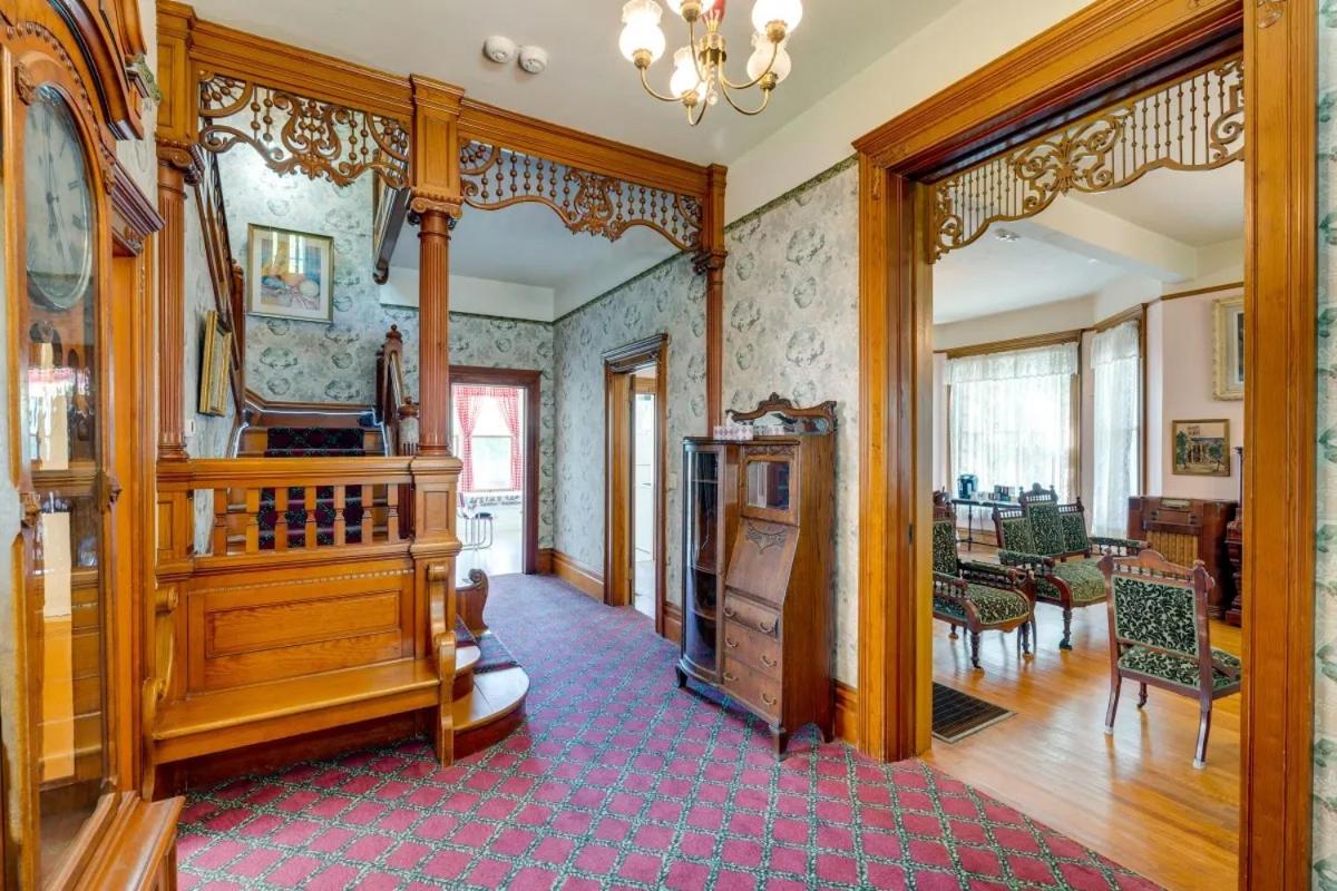  | Lodi Hill House Inn