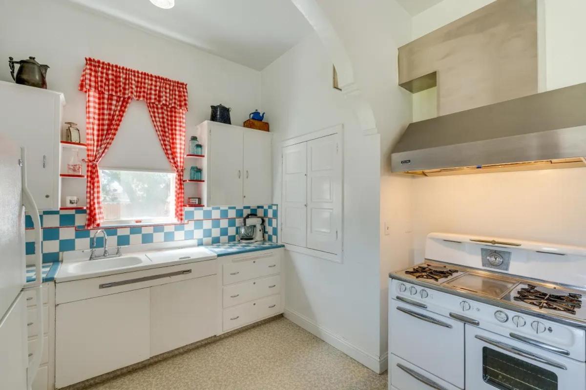  | Lodi Hill House Inn