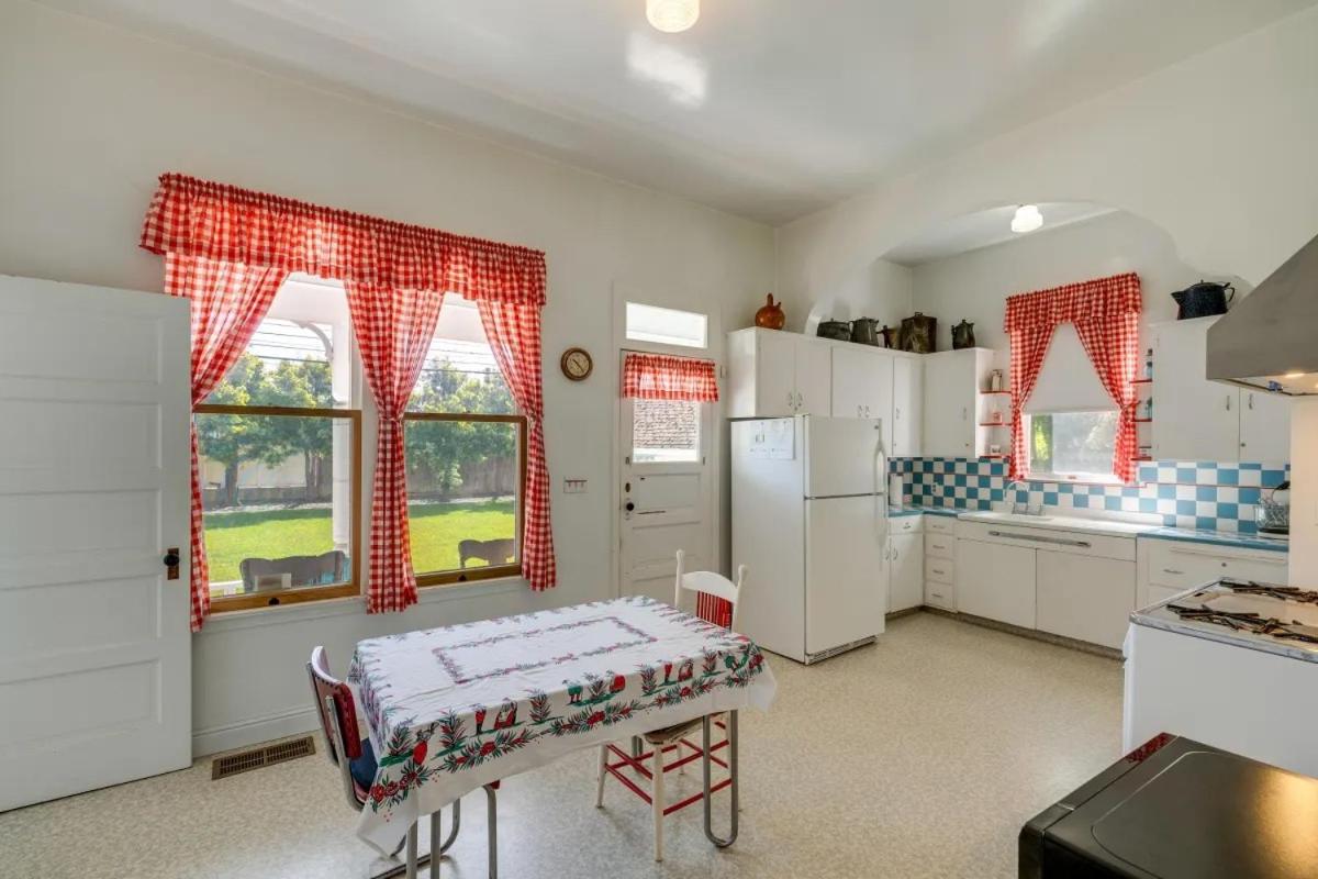  | Lodi Hill House Inn